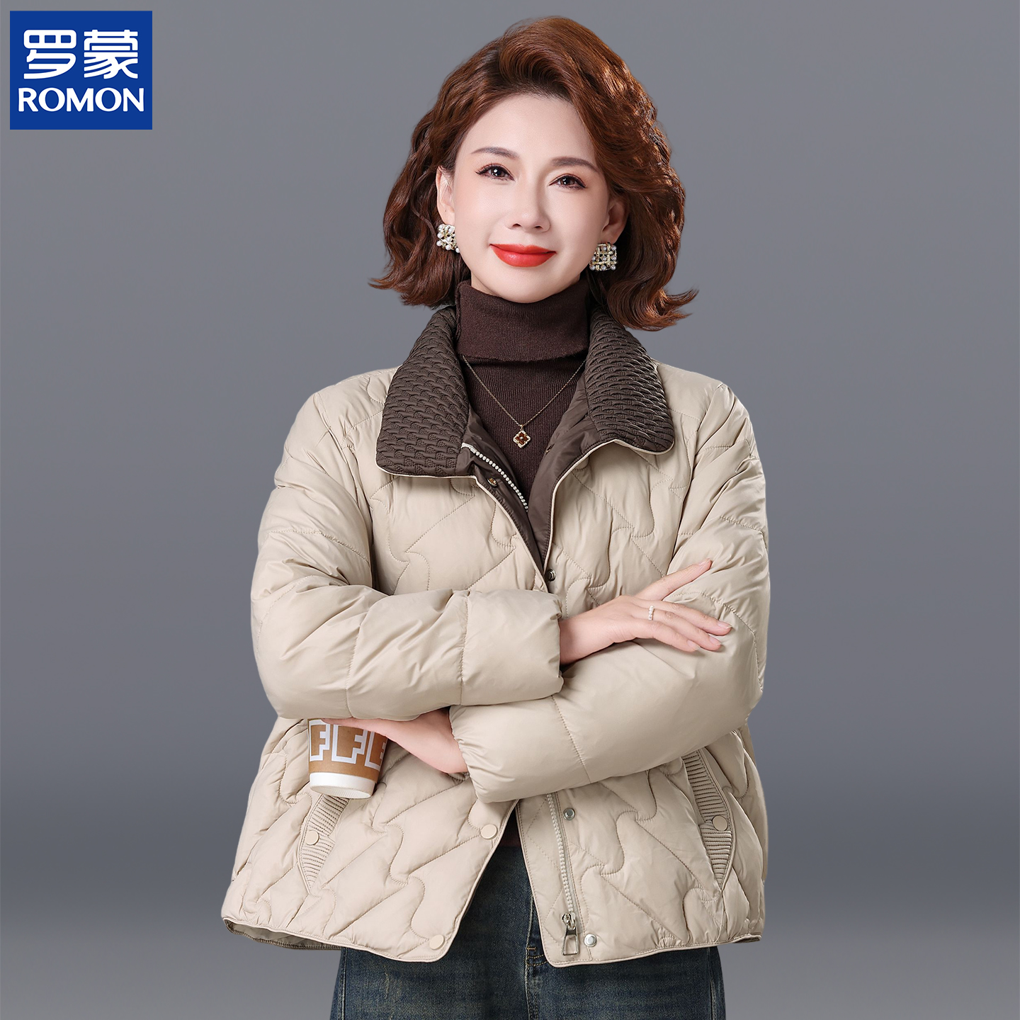 罗蒙妈妈冬装时尚保暖棉袄新款中年加厚棉服中老年女短款夹棉棉衣
