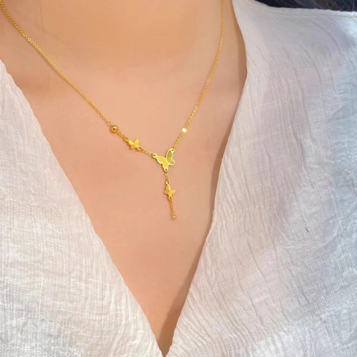 铜合金亚克力项链 金蝴蝶流苏项链女法式温柔百搭气质小众项链