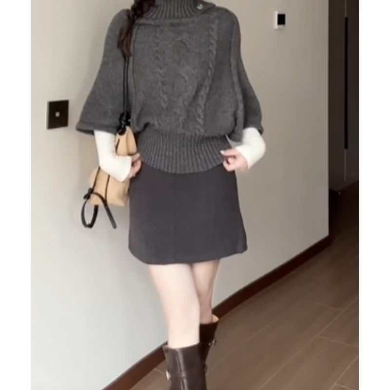 韩系早秋氛围感穿搭灰色高领麻花斗篷毛衣女秋冬慵懒风针织衫上衣