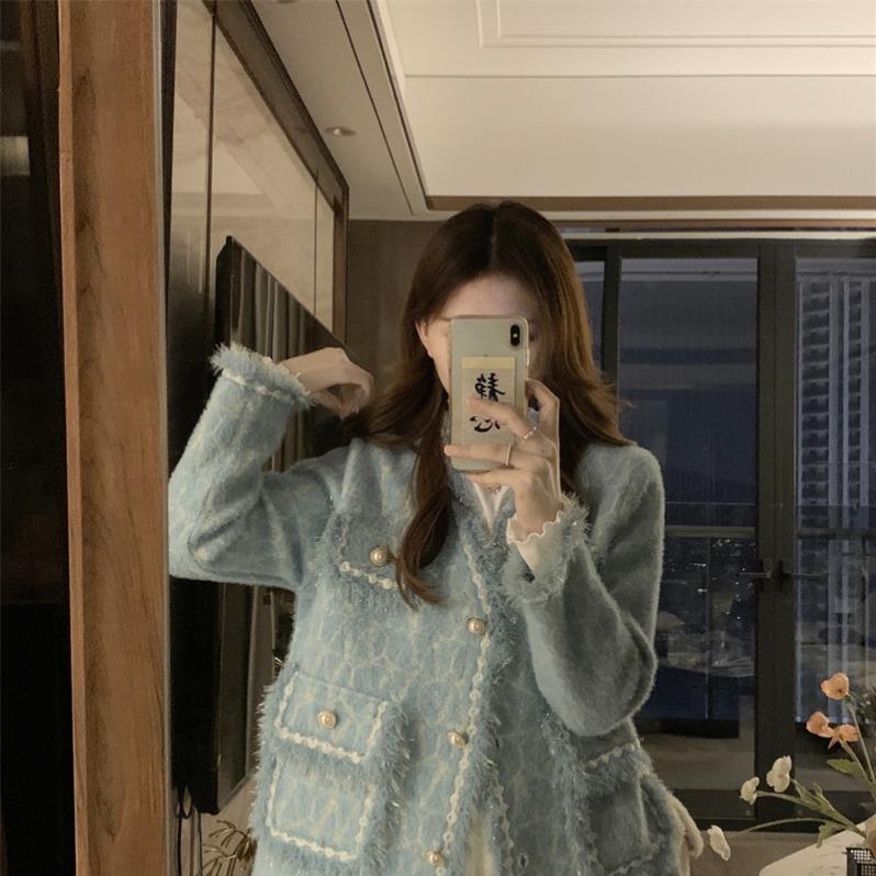 大码胖mm时尚高级感小香风v领长袖外套设计感宽松显瘦上衣女秋季