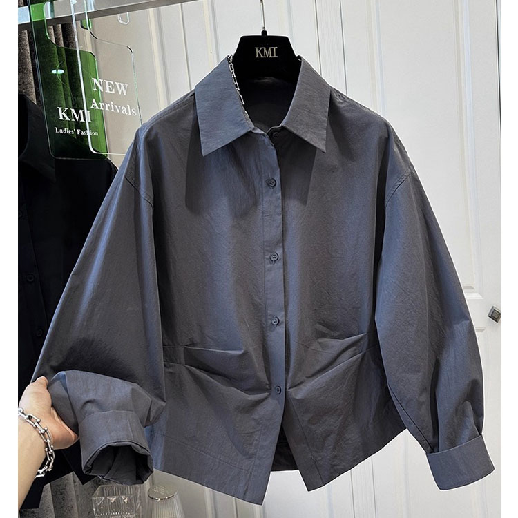 2025小众设计感褶皱收腰宽松衬衫女衬衣纯色单排扣翻领早秋新款