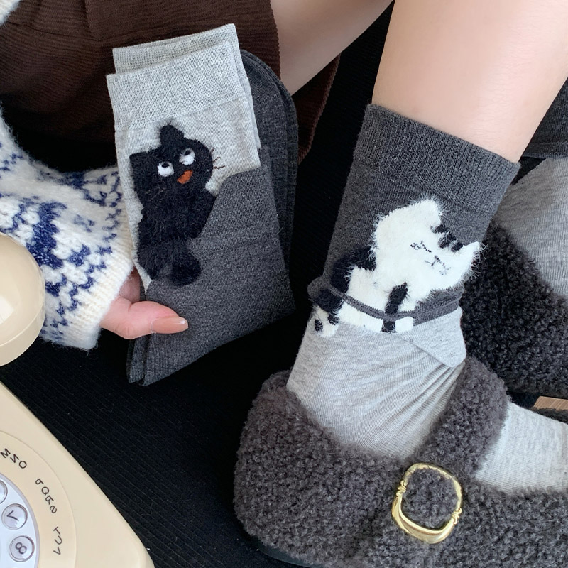 无骨灰色袜子秋季新款罗口植绒卡通小猫棉袜撞色设计感女士中筒袜