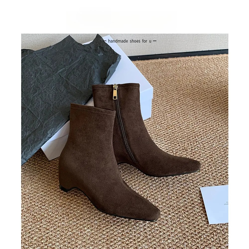 女女小众法式新款尖头短筒靴子绒面短靴2025年秋冬马丁瘦瘦靴JPW