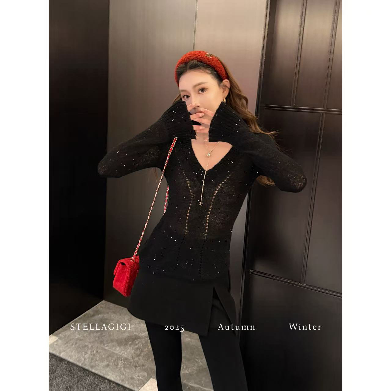 SG / 杨依姗 AW镂空氛围感 绞花细闪V领针织毛衣MY-20252583