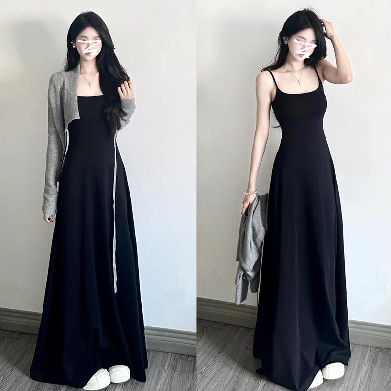 赫本风黑色吊带连衣裙子女装夏季2025新款法式气质高级感收腰长裙