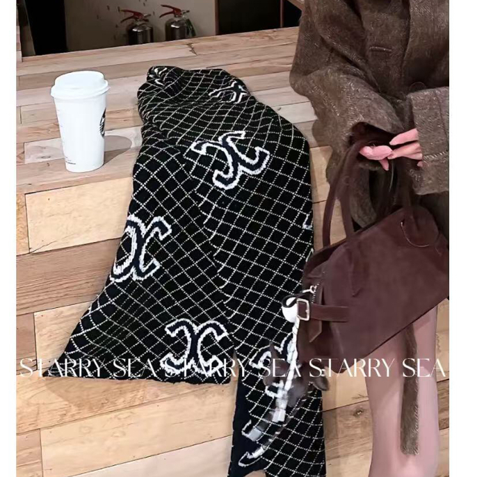 PP 羊毛气质百搭软糯菱格围巾#PP0041SS