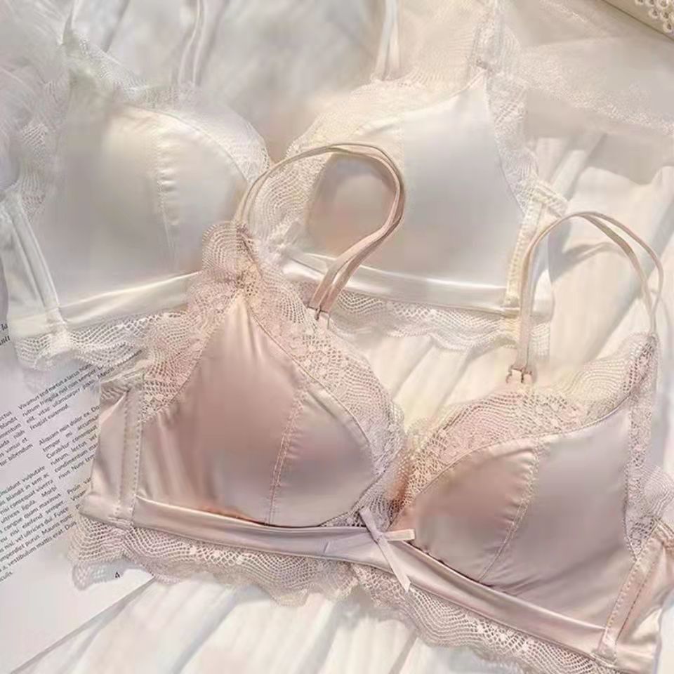 维多利亚小胸显大无痕缎面平胸文胸套装美背聚拢上托无钢圈内衣女