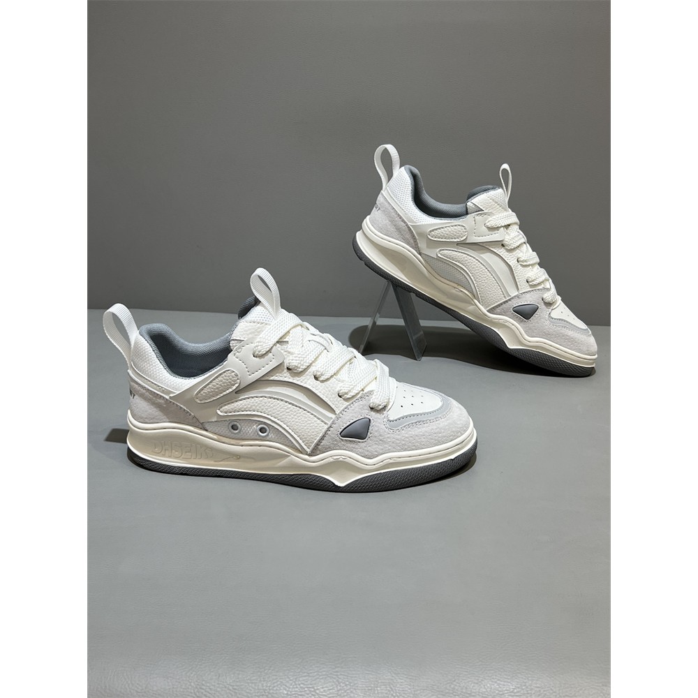 小白鞋男款2025春季新款休闲鞋透气皮面男士低帮板鞋平底运动鞋男