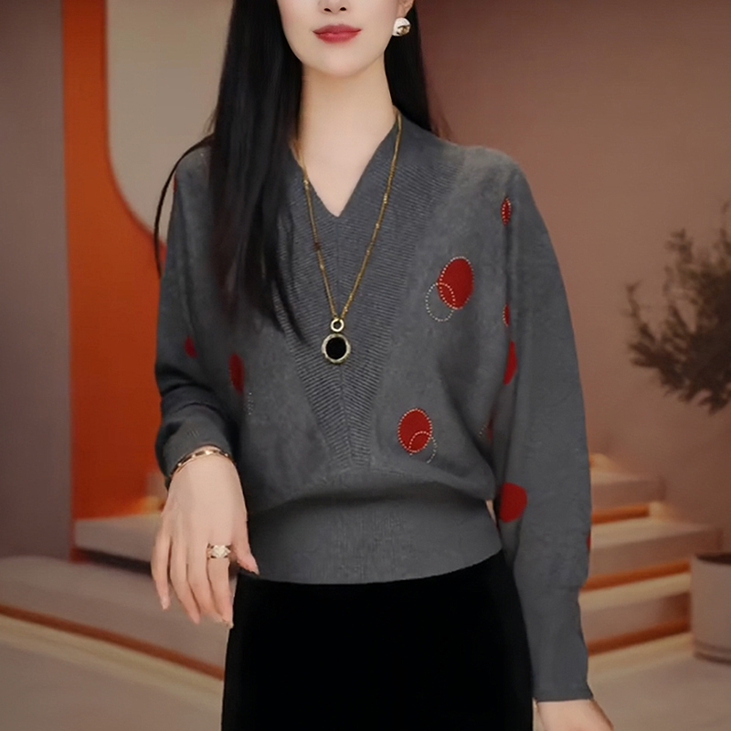 2025秋季套头灰色针织衫女士慵懒风时尚洋气减龄收腰显瘦长袖上衣