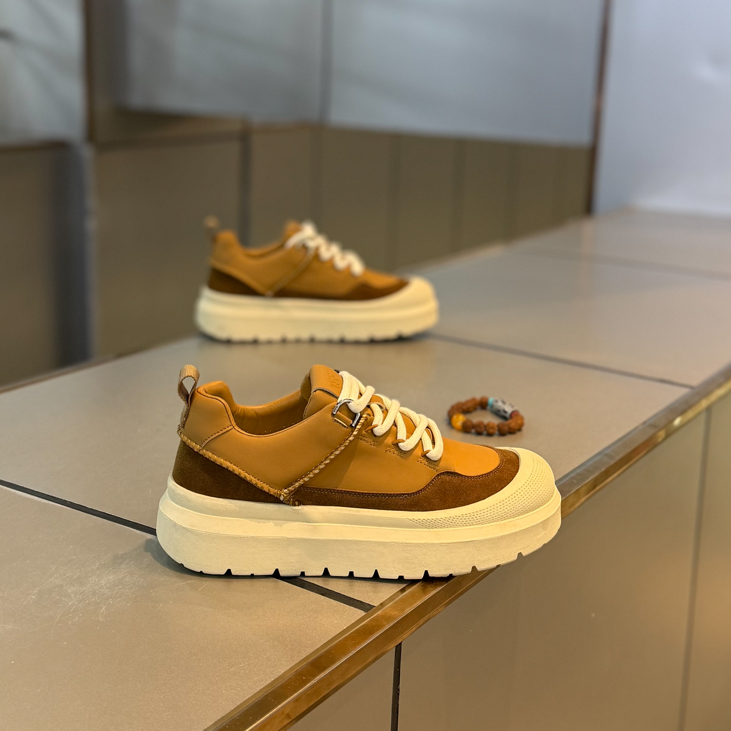 拼色复古冬季新款2025年流行男鞋加绒棉鞋潮款高级感男士潮款