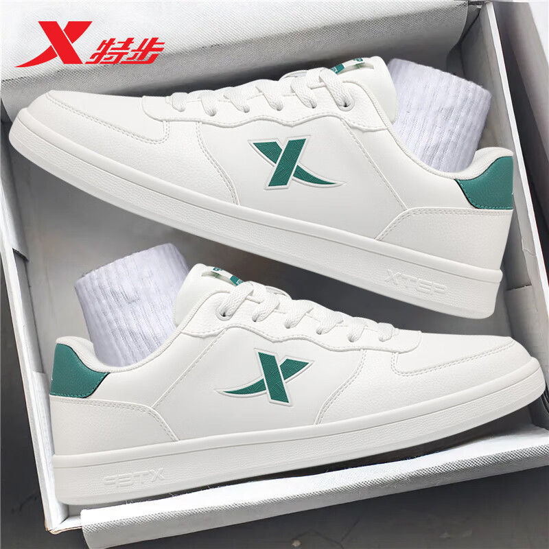 板鞋男2025冬季皮面保暖经典百搭休闲鞋户外旅游小白鞋