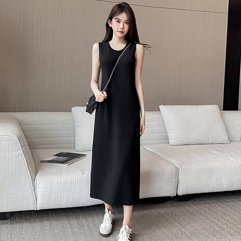 老钱风松弛感女装黑色无袖背心连衣裙宽松休闲显瘦百搭打底长裙子