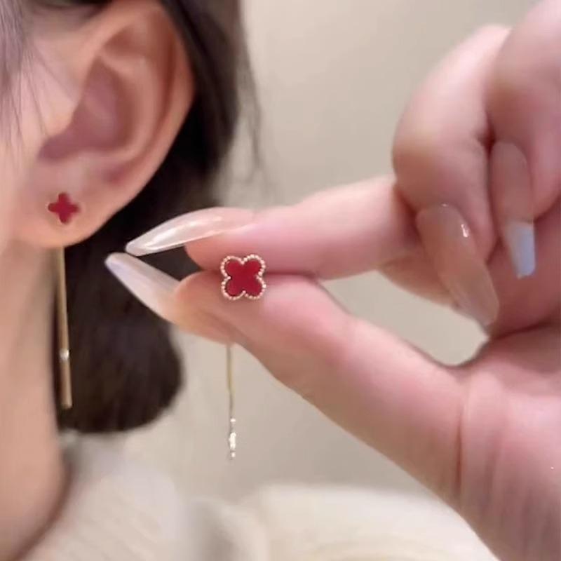 红色四叶草耳环流苏耳线黑色气质高级感2025新款爆款设计感耳饰女