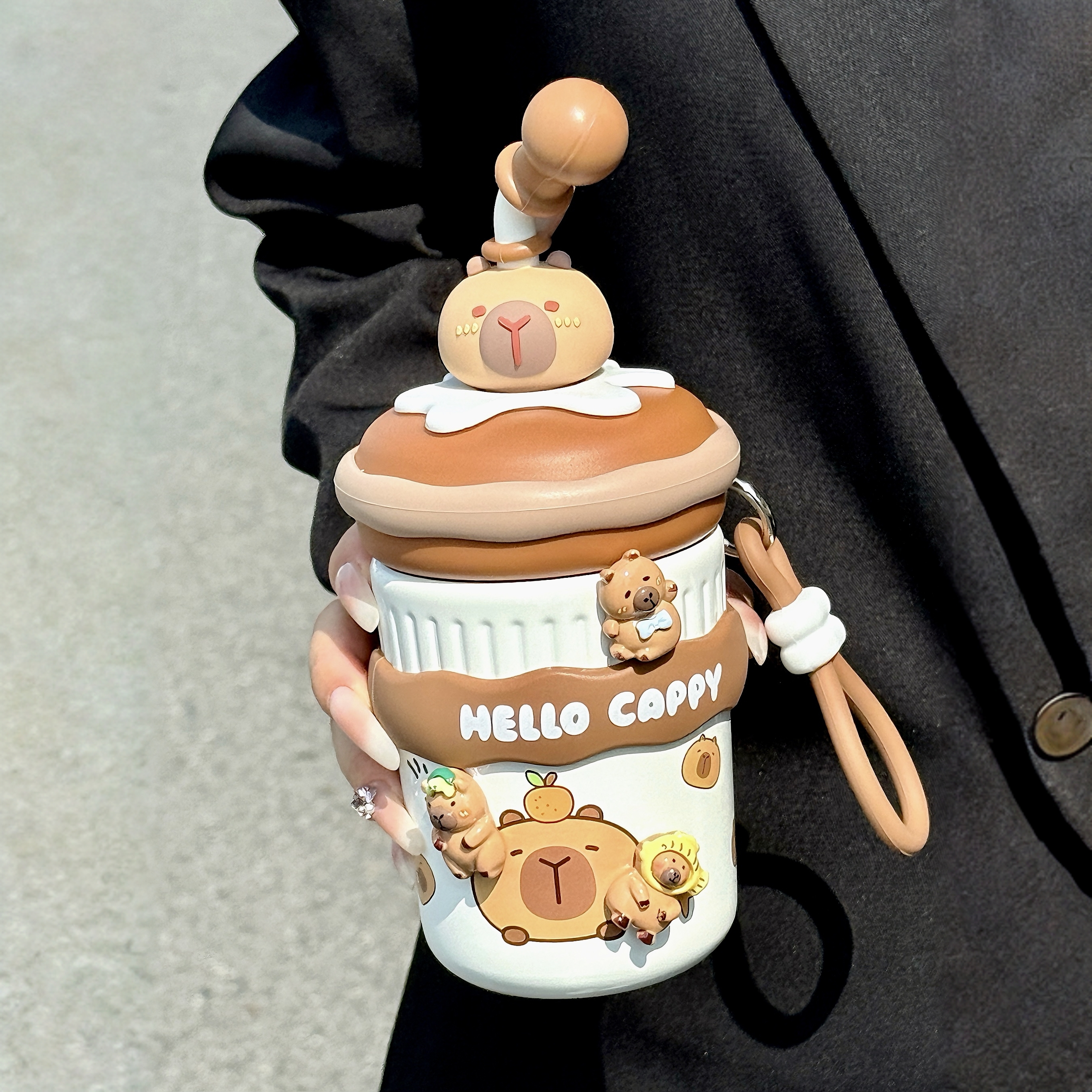 可爱保温杯女生大容量吸管水杯2025新款高颜值办公室手动搅拌杯子