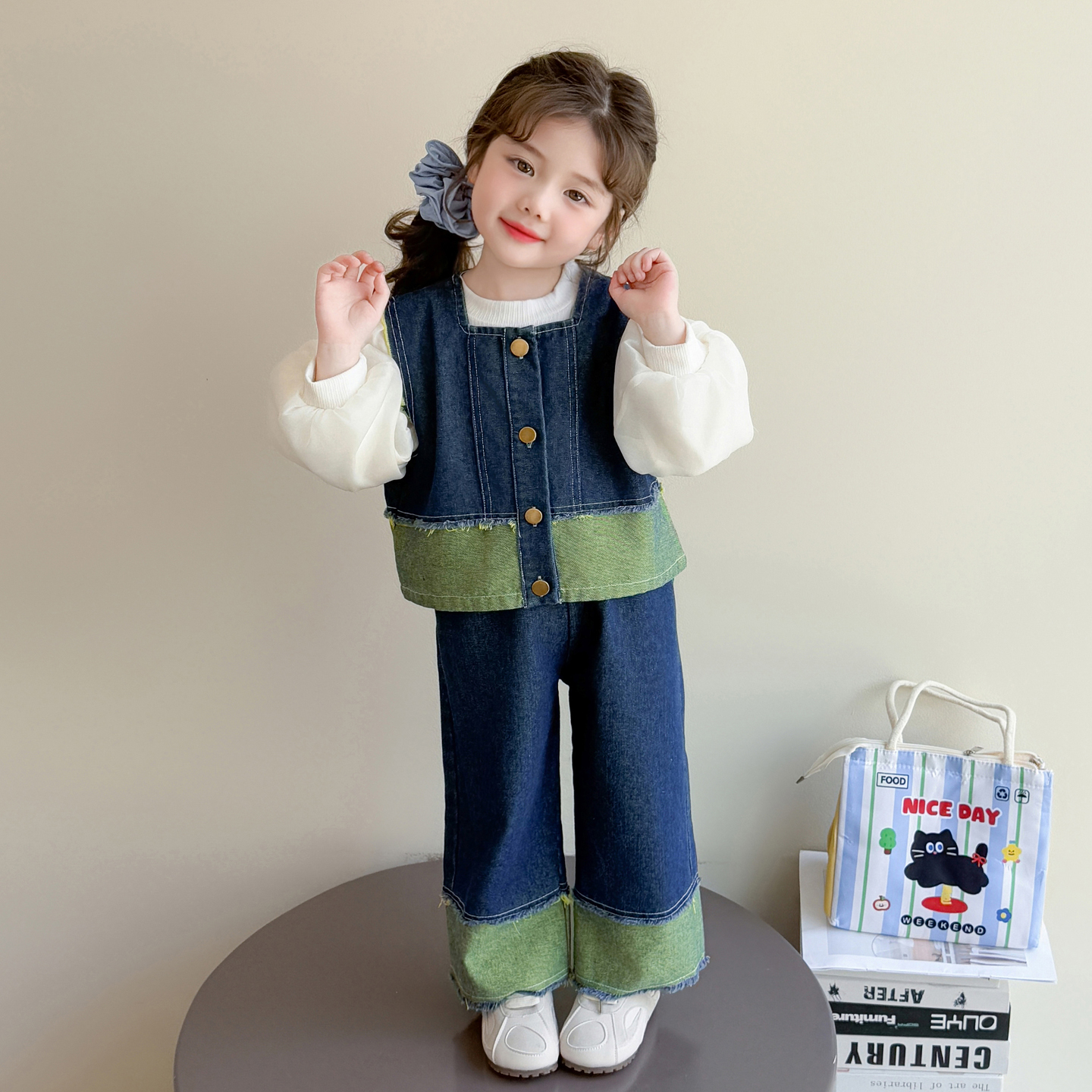 女童秋季2025新款儿童时尚洋气休闲百搭中小童森系牛仔马甲套装