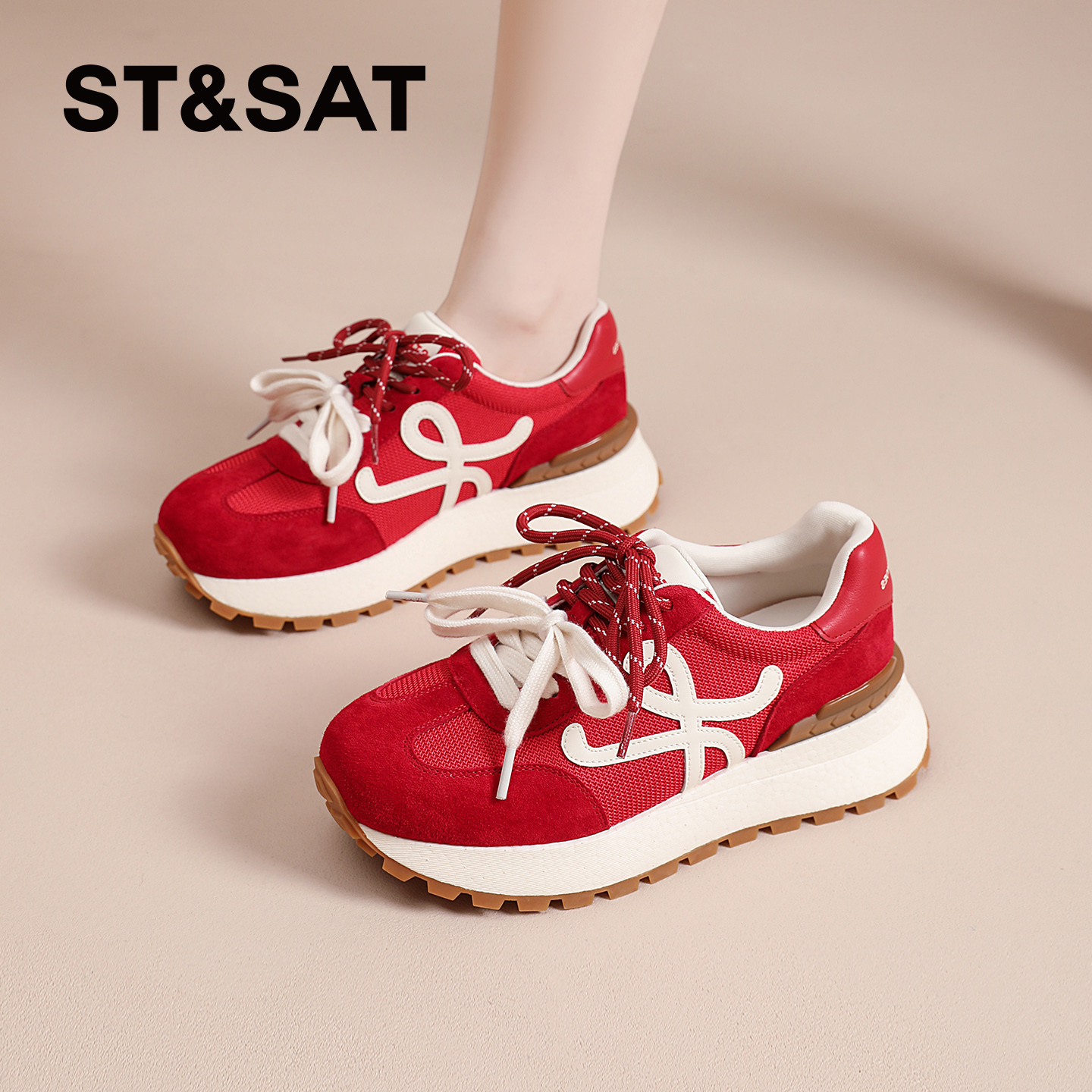 星期六爆款红色德训鞋女2025秋冬时尚百搭休闲运动鞋厚底阿甘鞋女