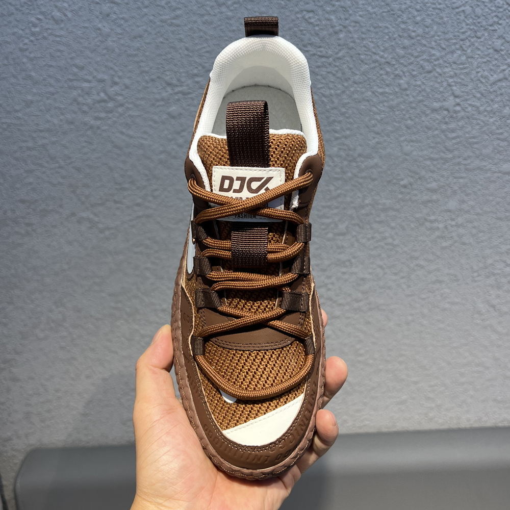 轻奢LOGO低帮透气秋季系带平底轻便爆米花时尚休闲鞋男欧若精灵风