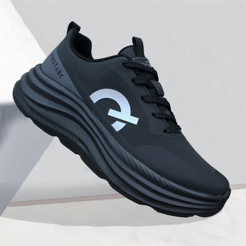 鞋子男秋季新款百搭男士帅气休闲鞋轻便厚底男鞋户外透气跑步鞋男