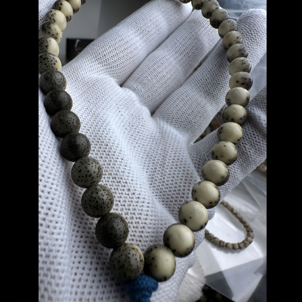 SSS绿背龙蛋8圆珠长款手持一物一图