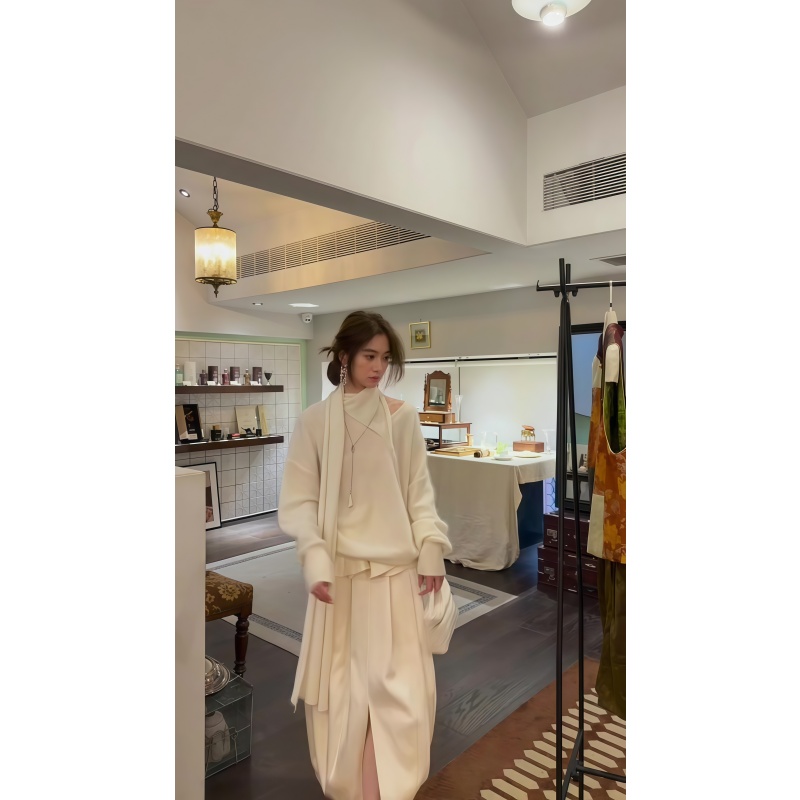 小众设计感白色套装2025秋冬新款宽松显瘦上衣高腰花苞半身裙套装