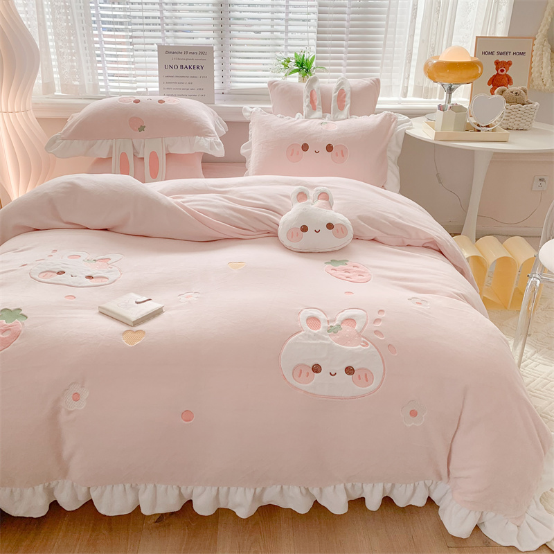 卡通兔子冬季牛奶绒四件套加厚珊瑚绒被套公主风儿童床品三件套