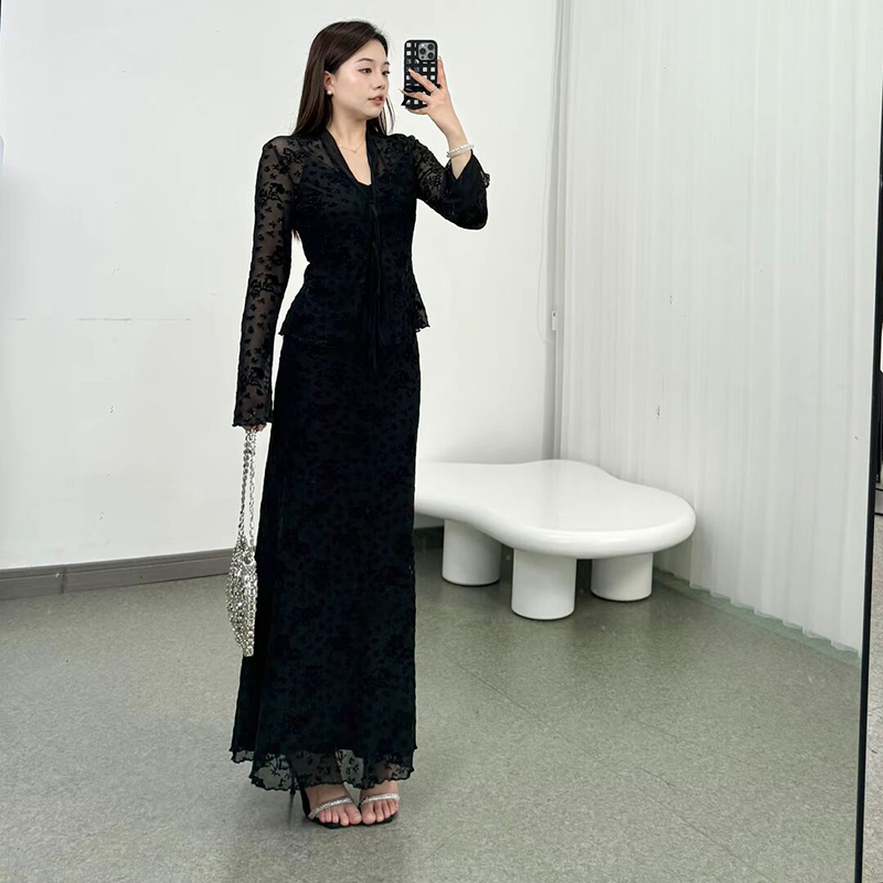 秋季新款法式复古御姐风长袖网纱小衫黑色收腰半身裙套装