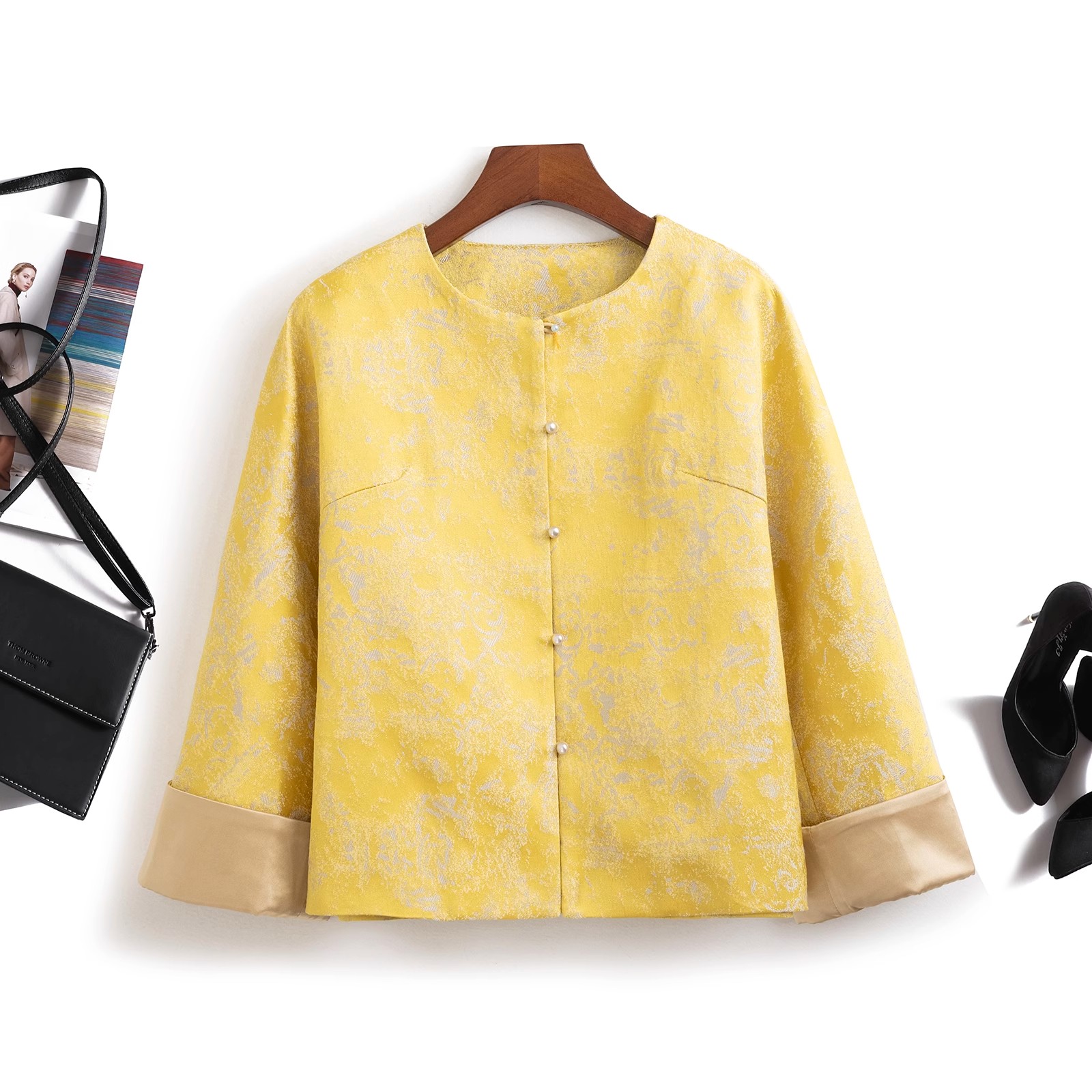 2025春秋新款高级感复古新中式国风圆领外套优雅黄色国风外套女