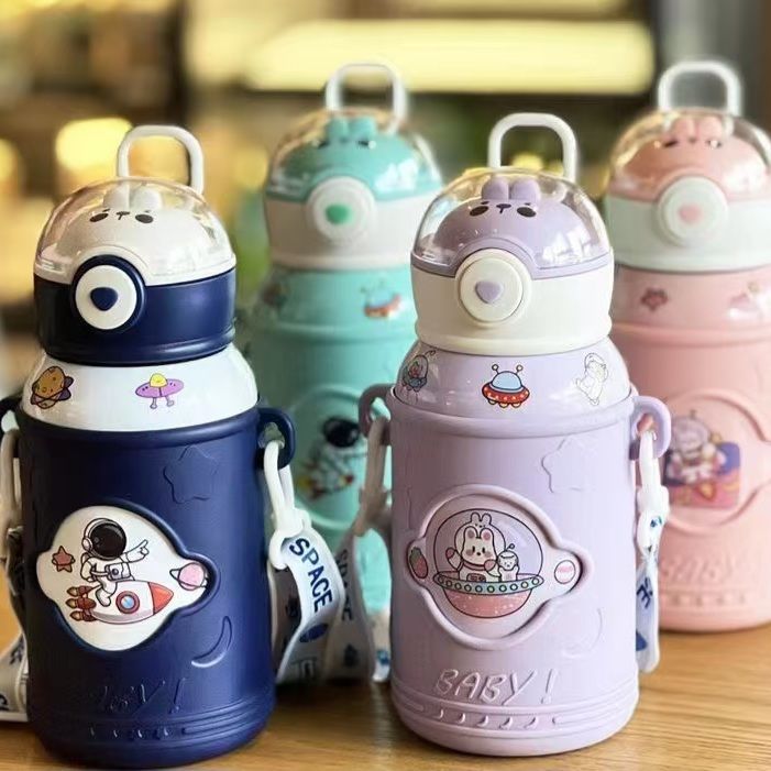 宇航员儿童保温杯500毫升学生高颜值卡通吸管小孩子保温杯6到12岁