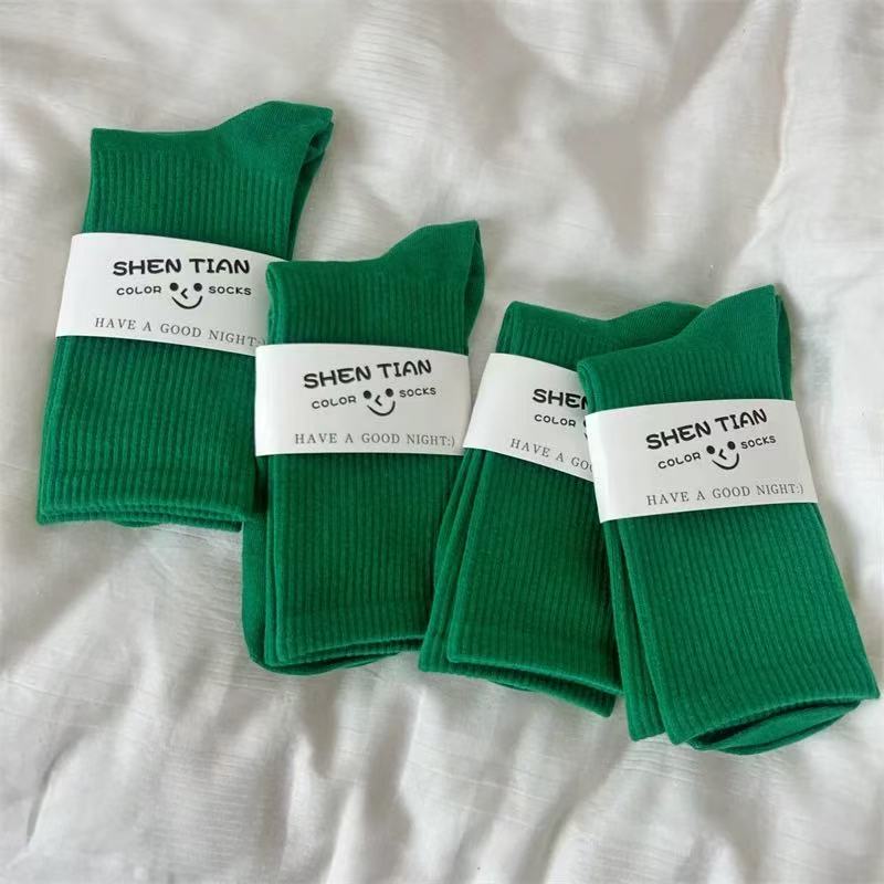 墨绿色袜子女ins潮中筒袜春秋日系彩色长筒堆堆韩国搭配鲨鱼裤