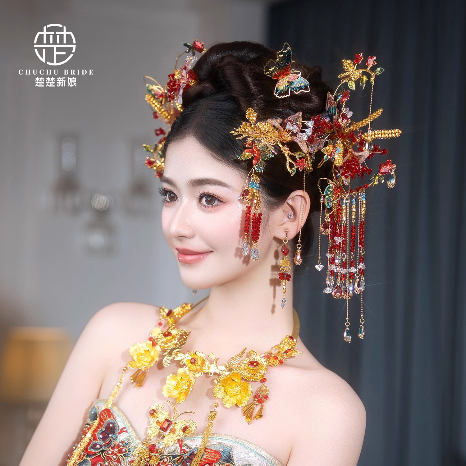 新款新中式秀禾新娘复古红色仙气减龄汉服晨袍花朵发簪发饰品
