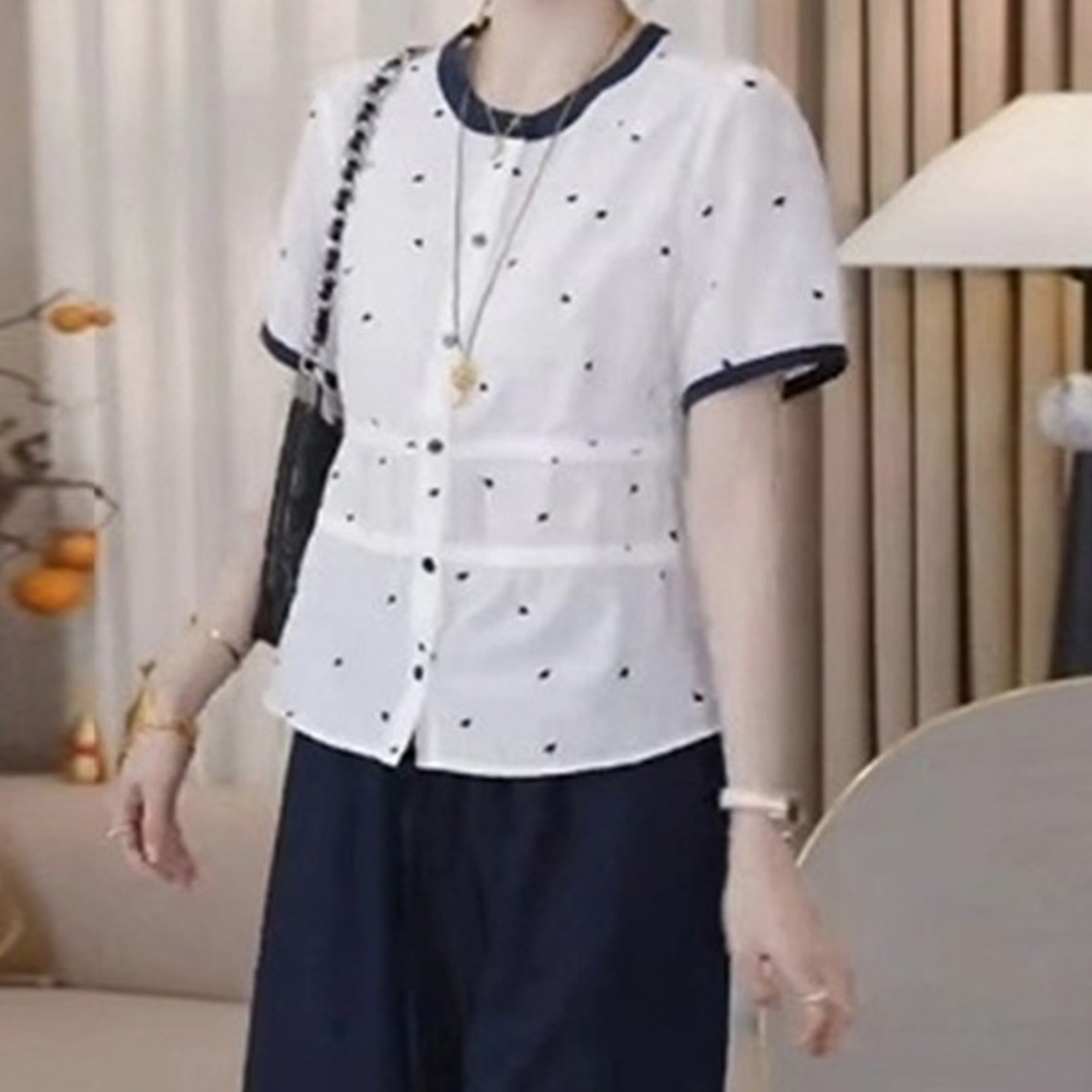 减龄气质遮肉显瘦上衣夏季薄款胖MM大码女装法式拼色圆领短袖衬衫