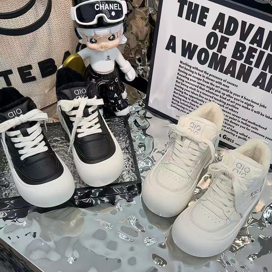 999高帮鞋休闲风皮革拼接系带胶粘覆膜皮冬季格子