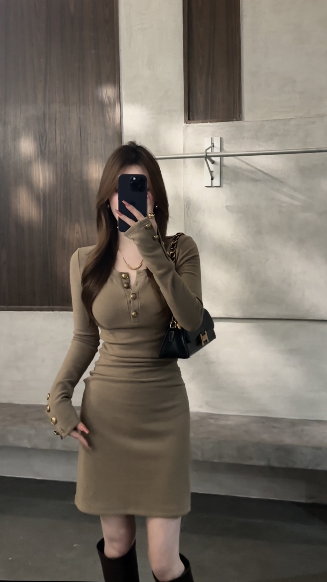 【宥妍】冬季新款显瘦气质复古长袖小众短裙百搭打底连衣裙DT1796