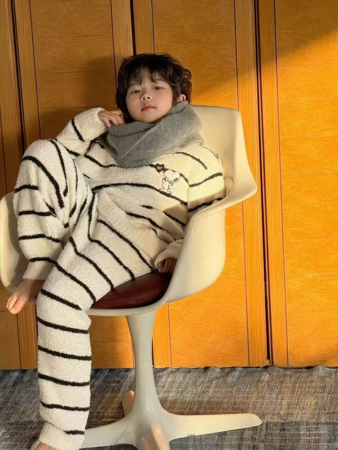 儿童冬季条纹珊瑚绒宽松显瘦长袖睡衣套装