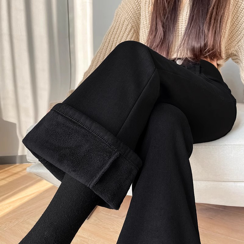黑色加绒牛仔裤女秋冬季2025新款高腰显瘦修身百搭弹力微喇叭裤子