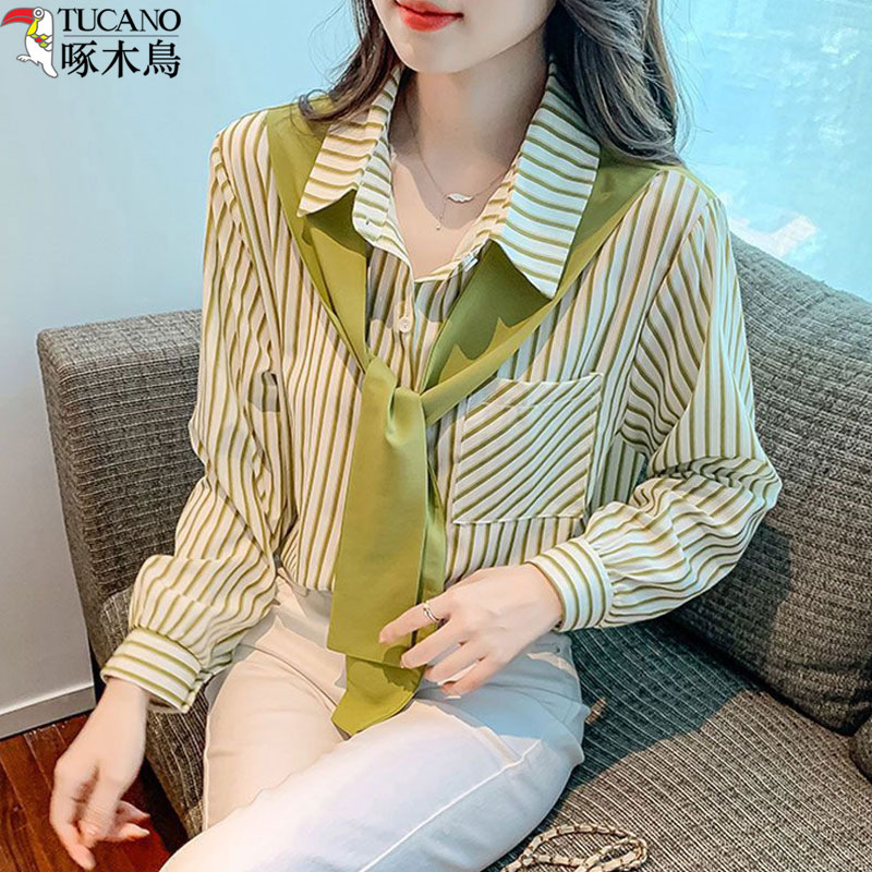 啄木鸟秋季学院披肩假两件衬衣女款爆款2025新款条纹显瘦宽松上衣