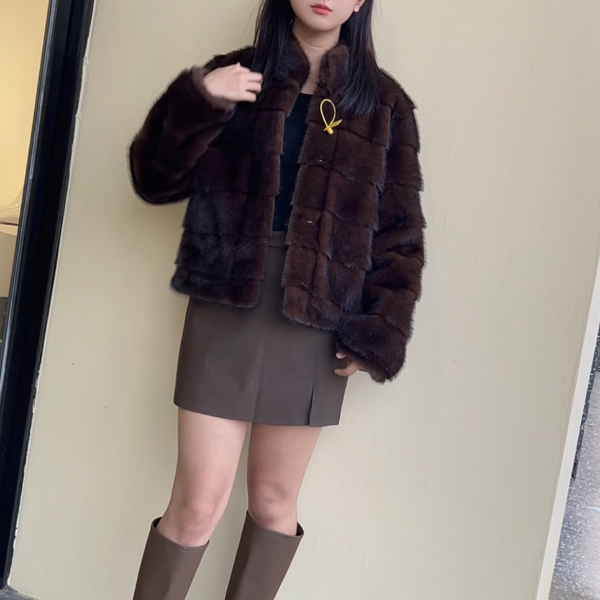 天鹅绒水貂短款仿皮草外套