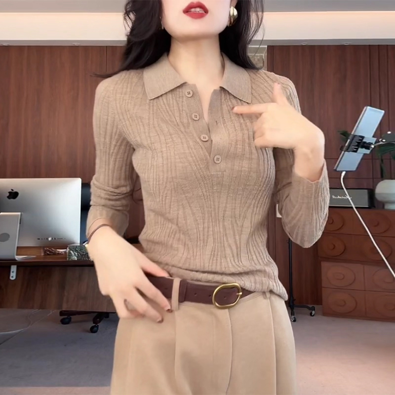 简约设计感纽扣翻领长袖针织衫秋季2025新款胖MM大码女装别致上衣