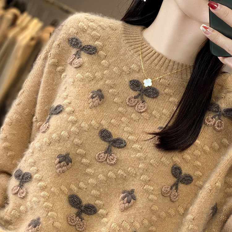 100纯羊绒衫毛衣女秋冬厚款重工织就钩花元素时尚闲适感针织打底