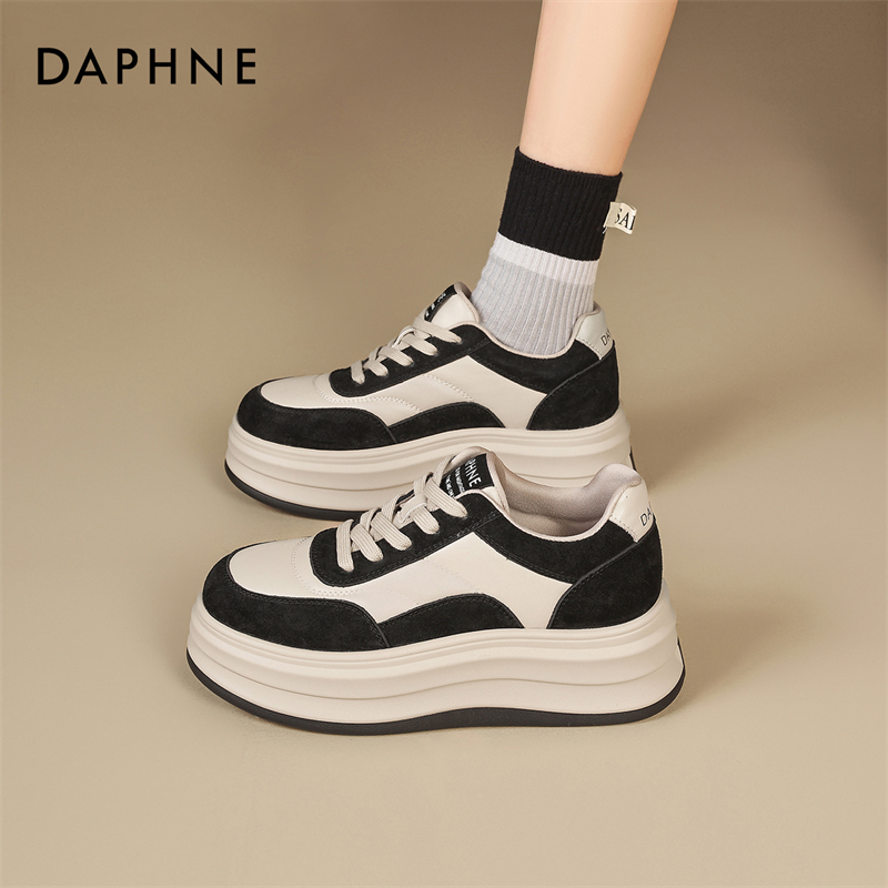 Daphne/达芙妮女鞋新款春季爆款厚底增高板鞋ins小个子耐磨百搭鞋