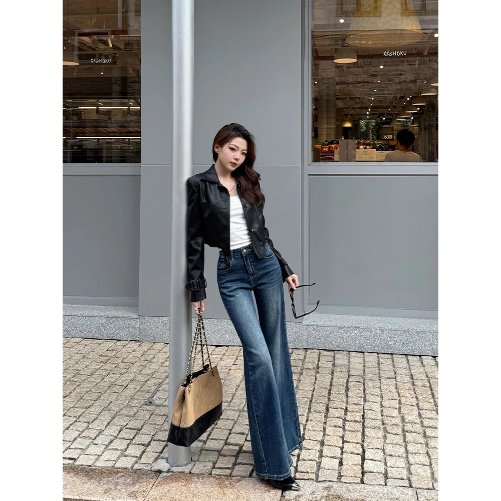 早秋2025新款复古蓝中高腰不贴腿微喇牛仔裤气质爆款女