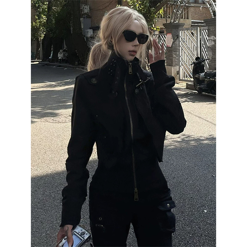 美式复古黑色立领工装夹克外套女秋季设计感收腰修身短款拉链上衣