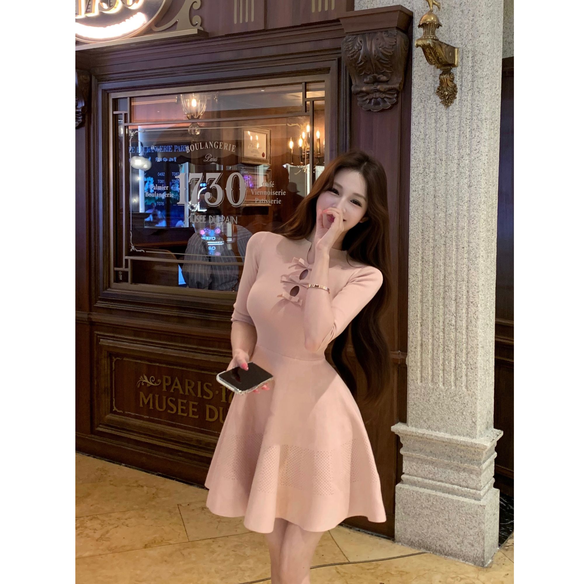 【首尔恋人】春季新款针织时尚休闲显瘦收腰网红气质小众设计连衣裙