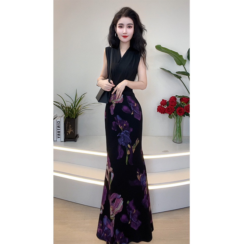 法式赫本风黑色薄款印花连衣裙夏季新款高级感收腰显瘦长裙9718