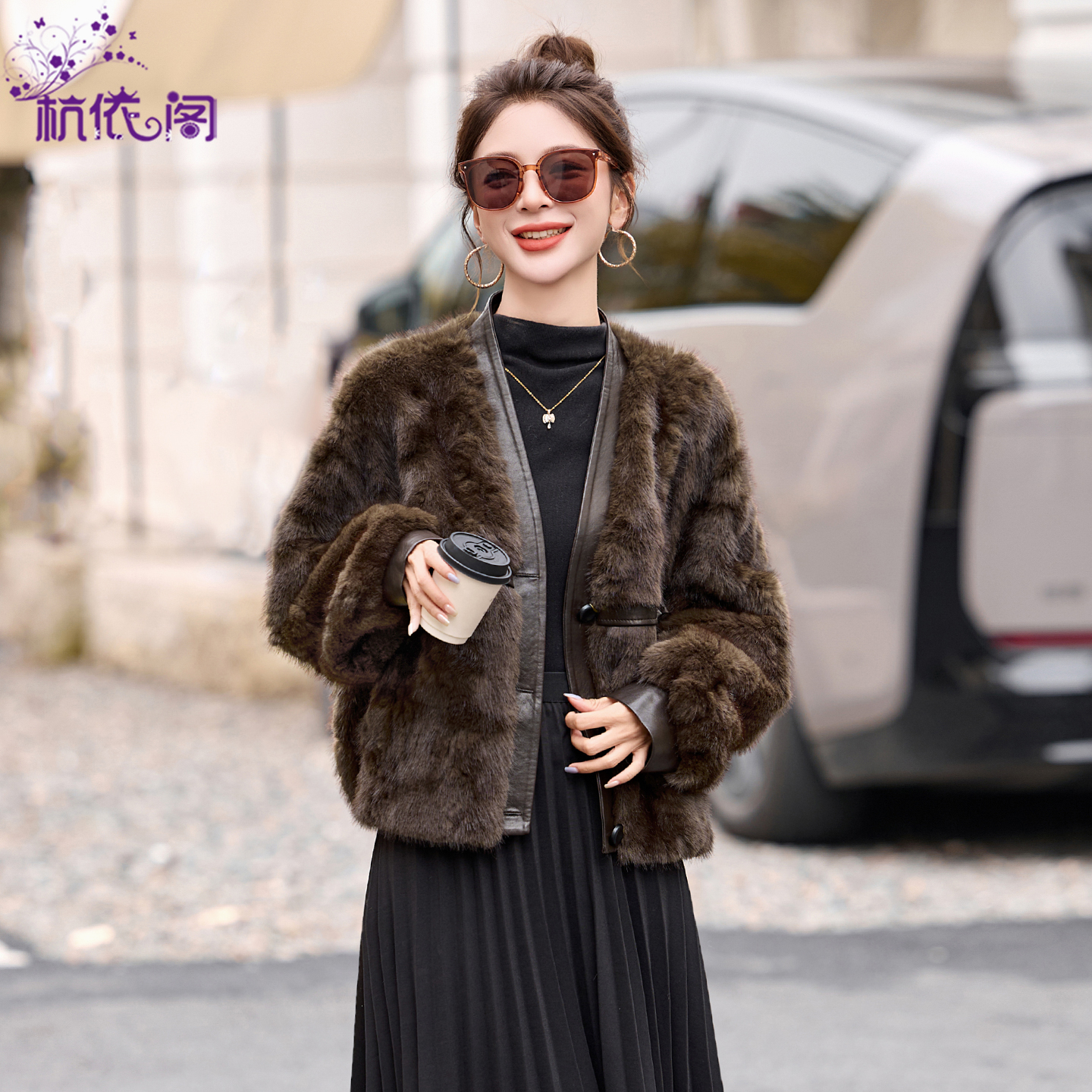 皮毛一体仿水貂毛外套女冬2025新款高端加厚短款环保皮草毛绒上衣