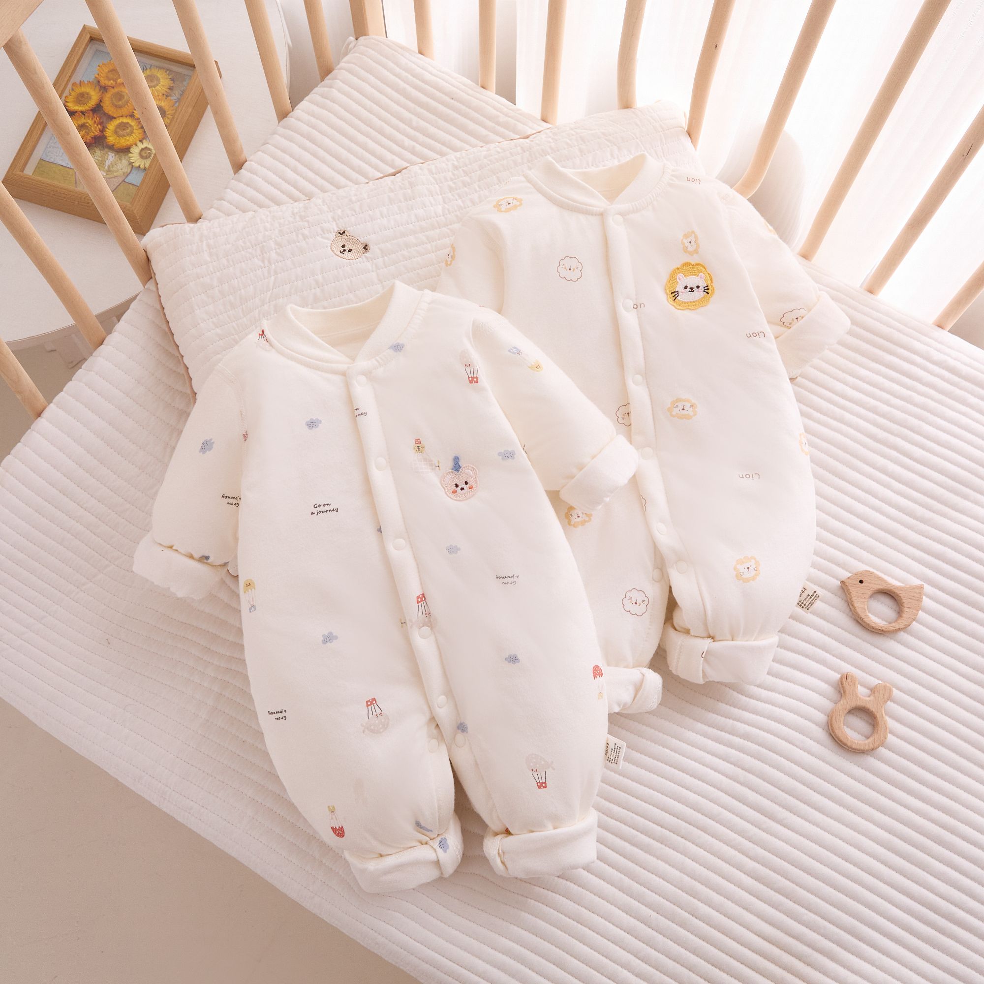 新款婴儿秋冬40克夹棉连体衣无骨保暖哈衣宝宝新生儿中厚棉袄棉服