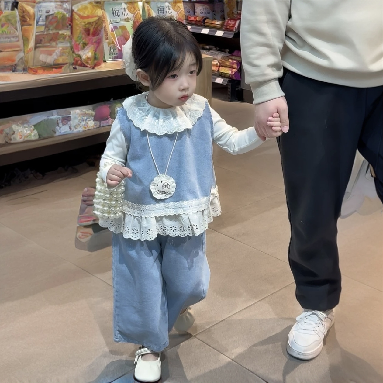 女童春季套装2025新款洋气时髦韩系穿搭牛仔春秋儿童女宝宝三件套
