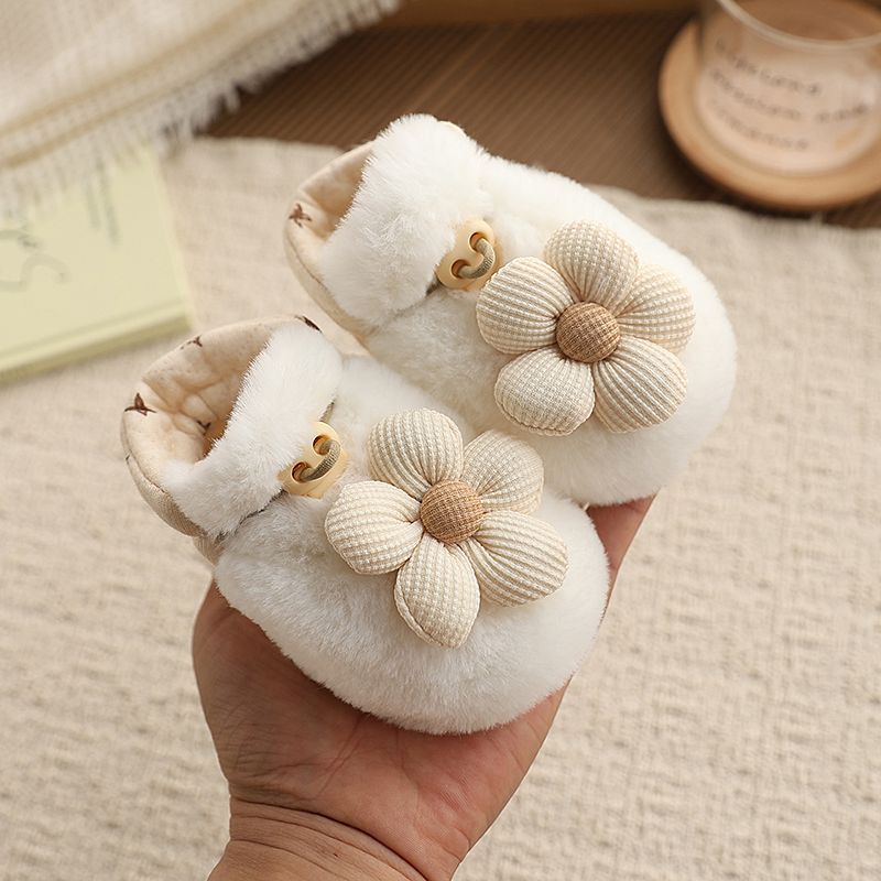 0-1岁婴儿鞋秋冬厚仿兔绒保暖软底步前鞋宝宝不掉男女脚套防滑袜