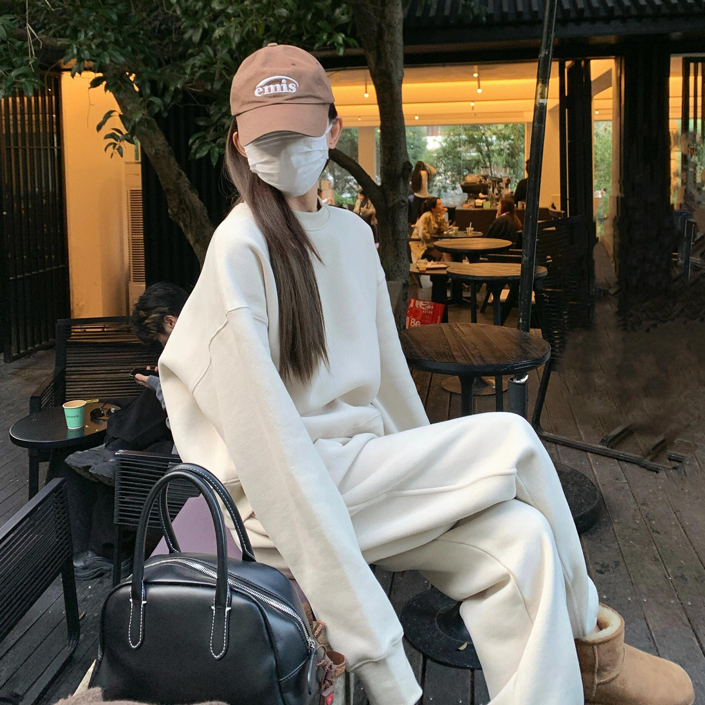 高级感网红秋冬加绒加厚卫衣套装女休闲欧货炸街运动服两件套洋气