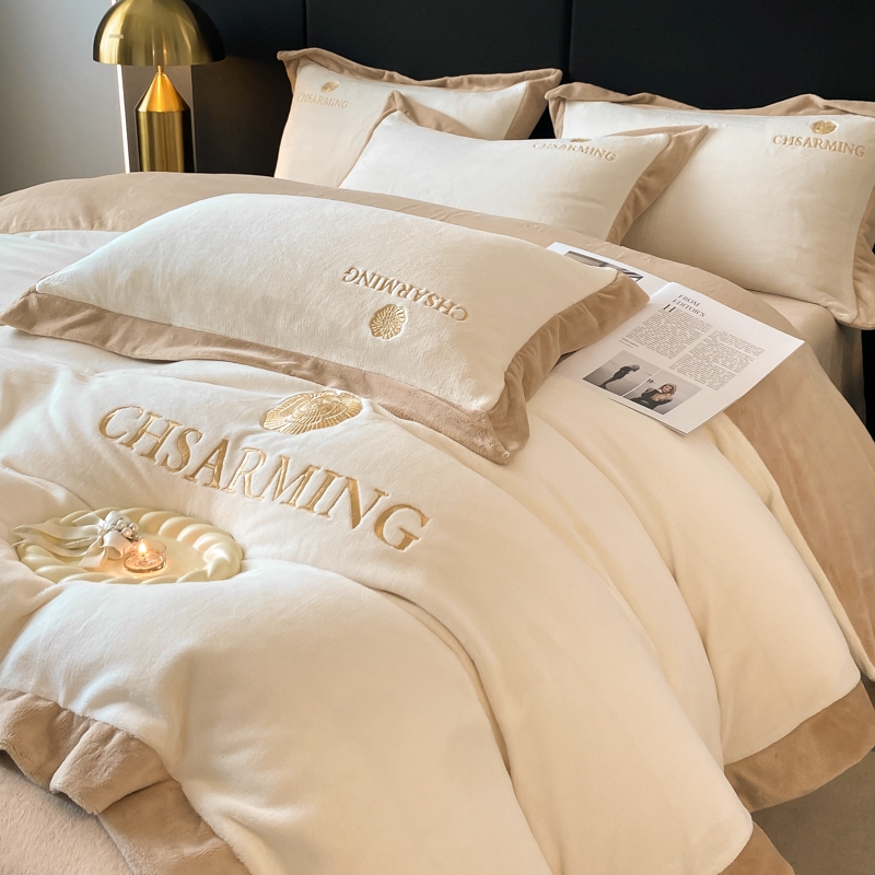 富安娜冬季加厚牛奶绒床上四件套2025新款珊瑚法兰绒保暖被套床单